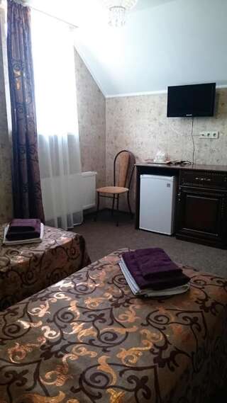 Гостиница Дольче Вита Краснодар Стандартный двухместный номер с 2 отдельными кроватями-2